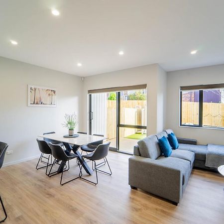 Modern Sunnyhills Town House Vila Auckland Exterior foto
