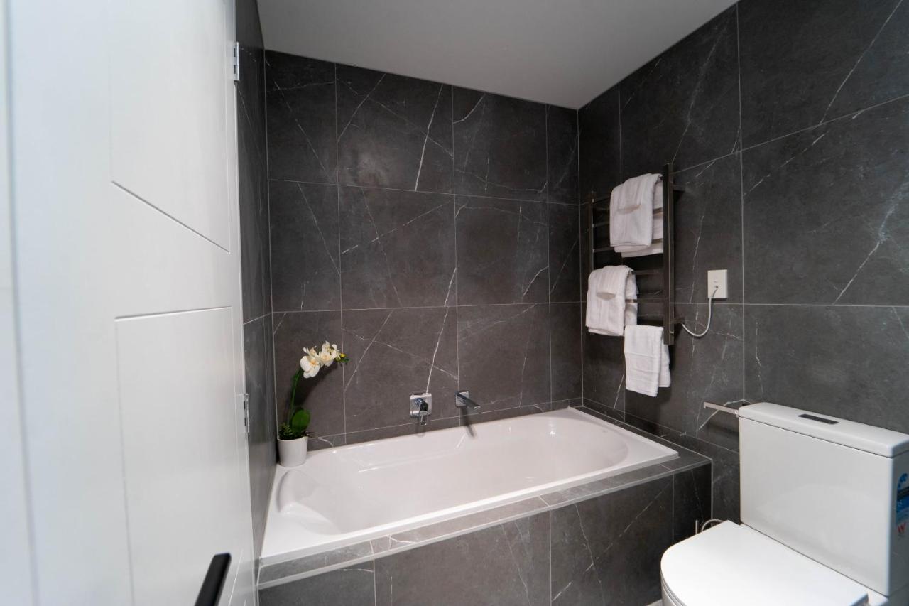 Modern Sunnyhills Town House Vila Auckland Exterior foto